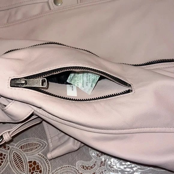 Vintage Women's Light Pink Leather Jacket - Picture 4 of 6